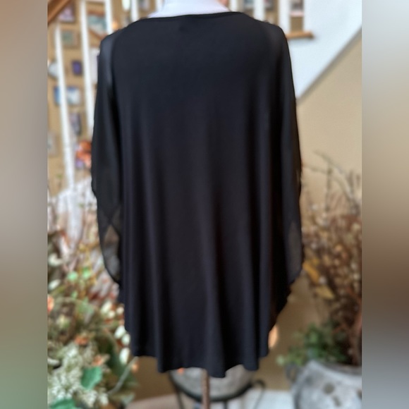 Cielo Medium Black Attached Angel Sleeve Blouse - Picture 3 of 5